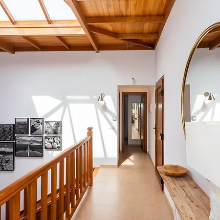 Casa Familia Villa